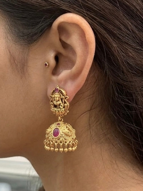 Gold plated Jhoomki Earring